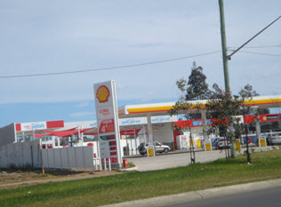 Shell Services station and Carwash